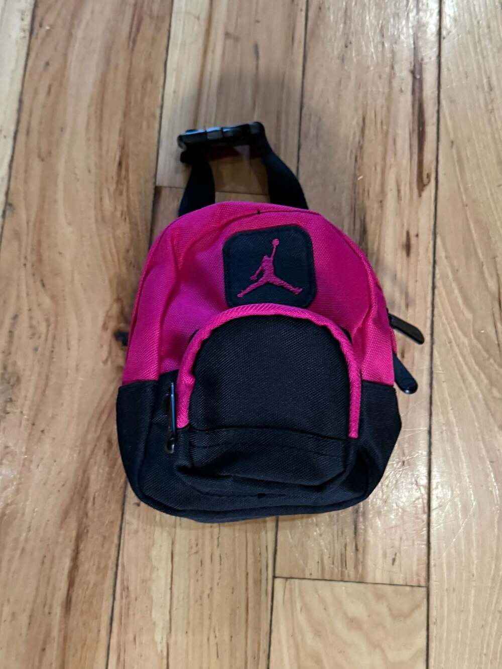 Jordan Jumpman Mini Clip-On Accessory Pouch Bag Black and Pink